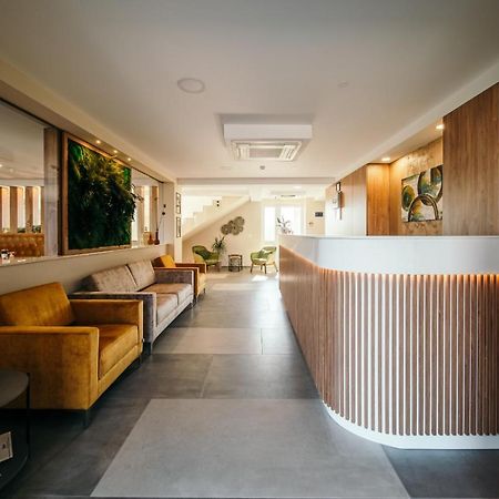 Hotel Rk Ghimbav Ngoại thất bức ảnh